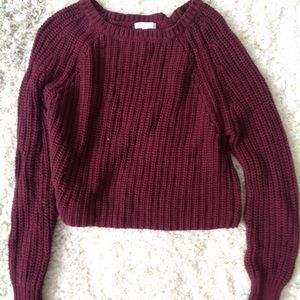 Maroon cropped cable knit sweater